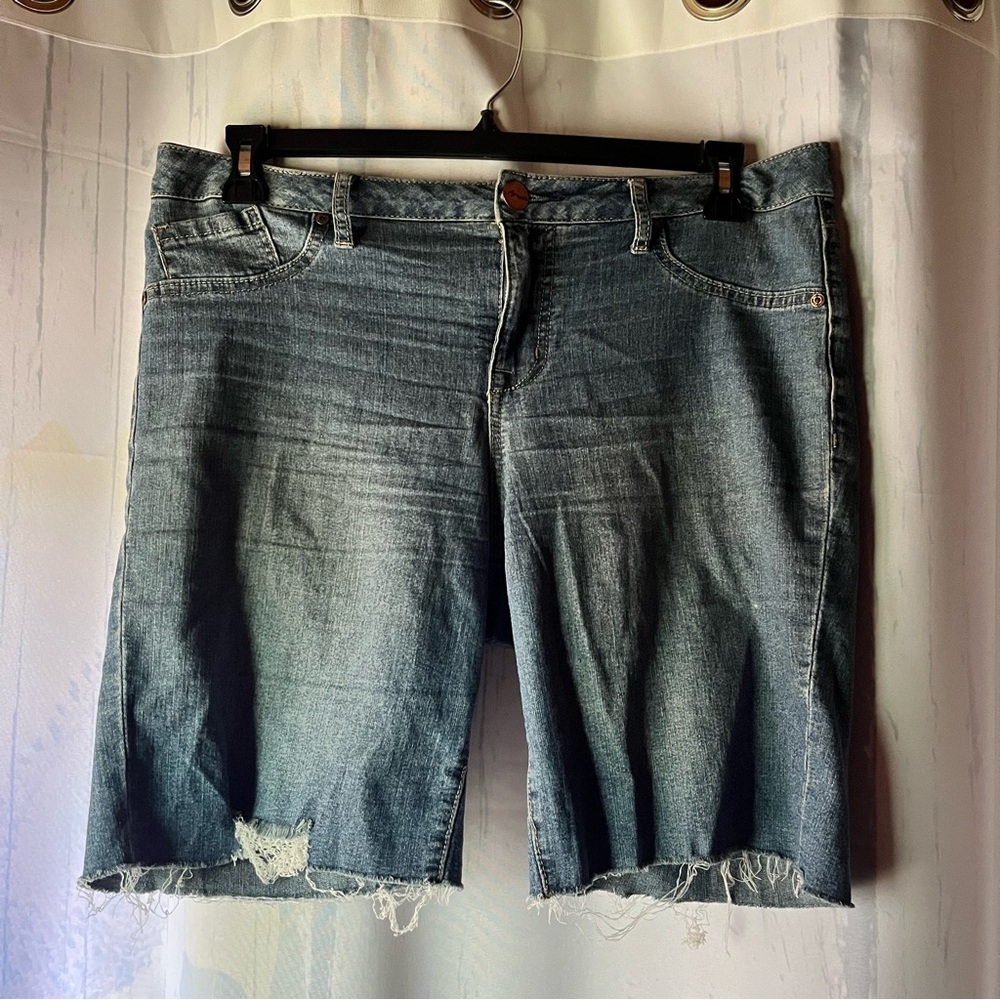 AZ Denim Women's Bermuda Shorts